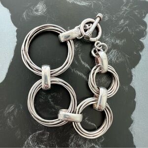 VINTAGE • Silpada Style Sterling Silver Circular Link Toggle Bracelet